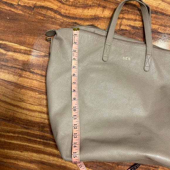 Cuyana Classic Leather Tote Bag Shoulder Carry Shopper Stone Gray - Picture 6 of 11